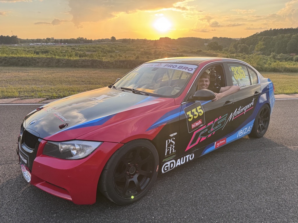 Ragnar Simuland 2025 · BMW 325 Cup
