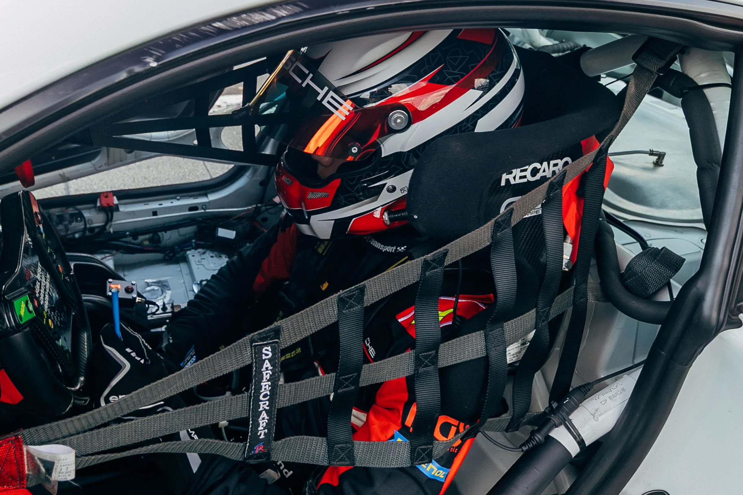 Ragnar Simuland inside the Porsche GT4 cockpit